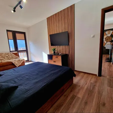 Rebeka Apartment * Trjavna